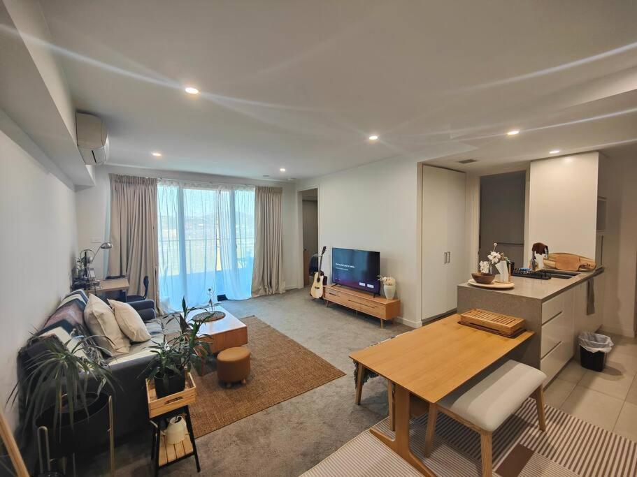 Lakeside Apartment, Walking Distance To Foreshore Kingston Εξωτερικό φωτογραφία