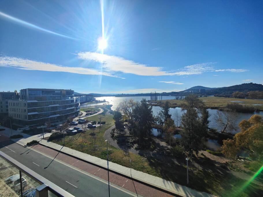 Lakeside Apartment, Walking Distance To Foreshore Kingston Εξωτερικό φωτογραφία